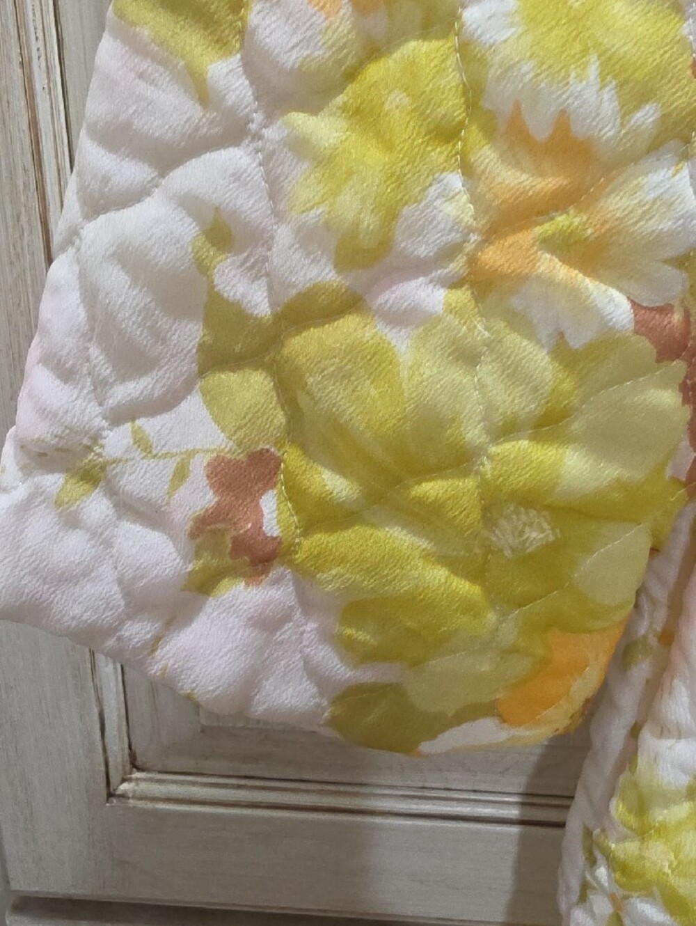 Vintage 1960's Floral Quilted Belted Coatigan in Pastel Yellow & Peach - Picture 3 of 15